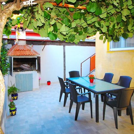 Apartment Zara Luaran gambar
