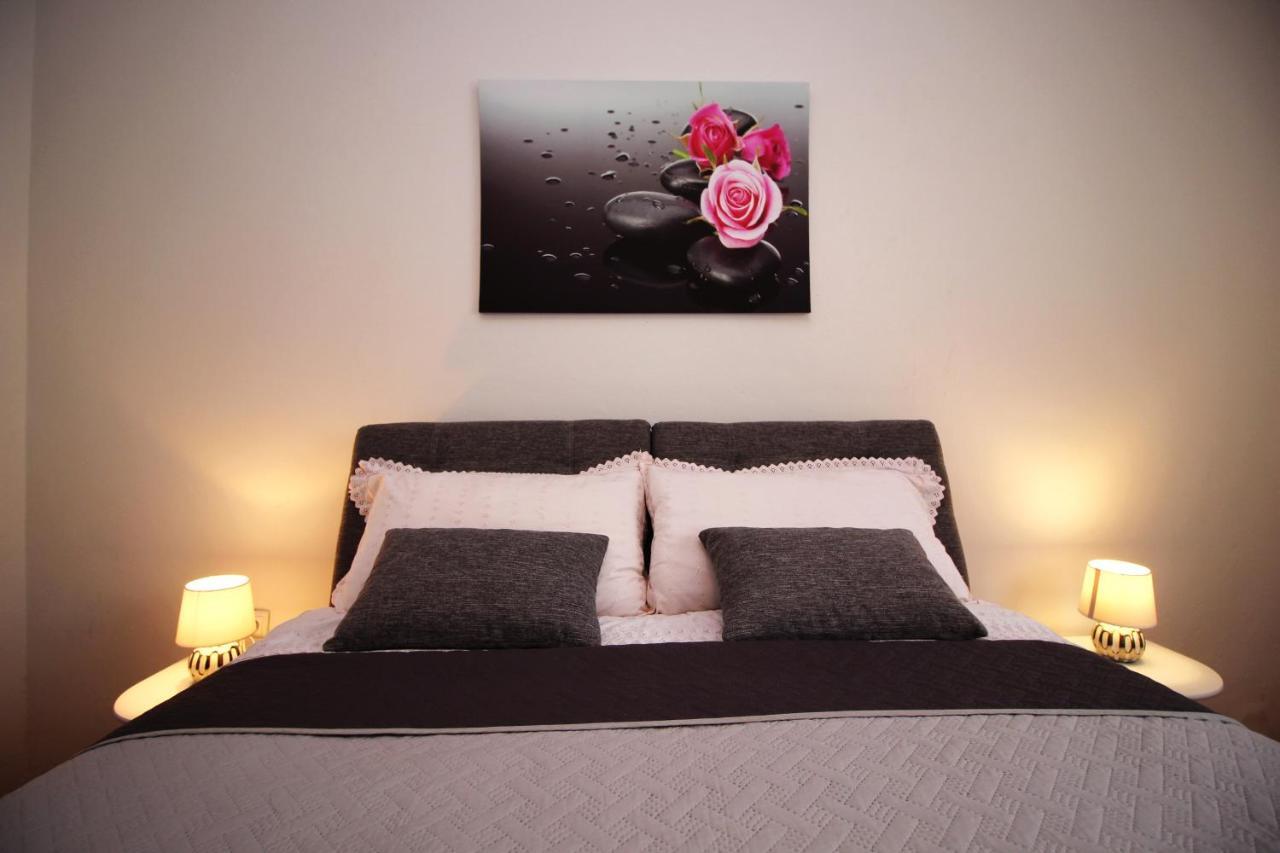 Apartment Zara Luaran gambar